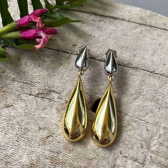 SAVVY CIE JEWELS, 18k GOLD PLATED TWO-TONE DROP EARRINGS  NWT - Picture 1 of 6